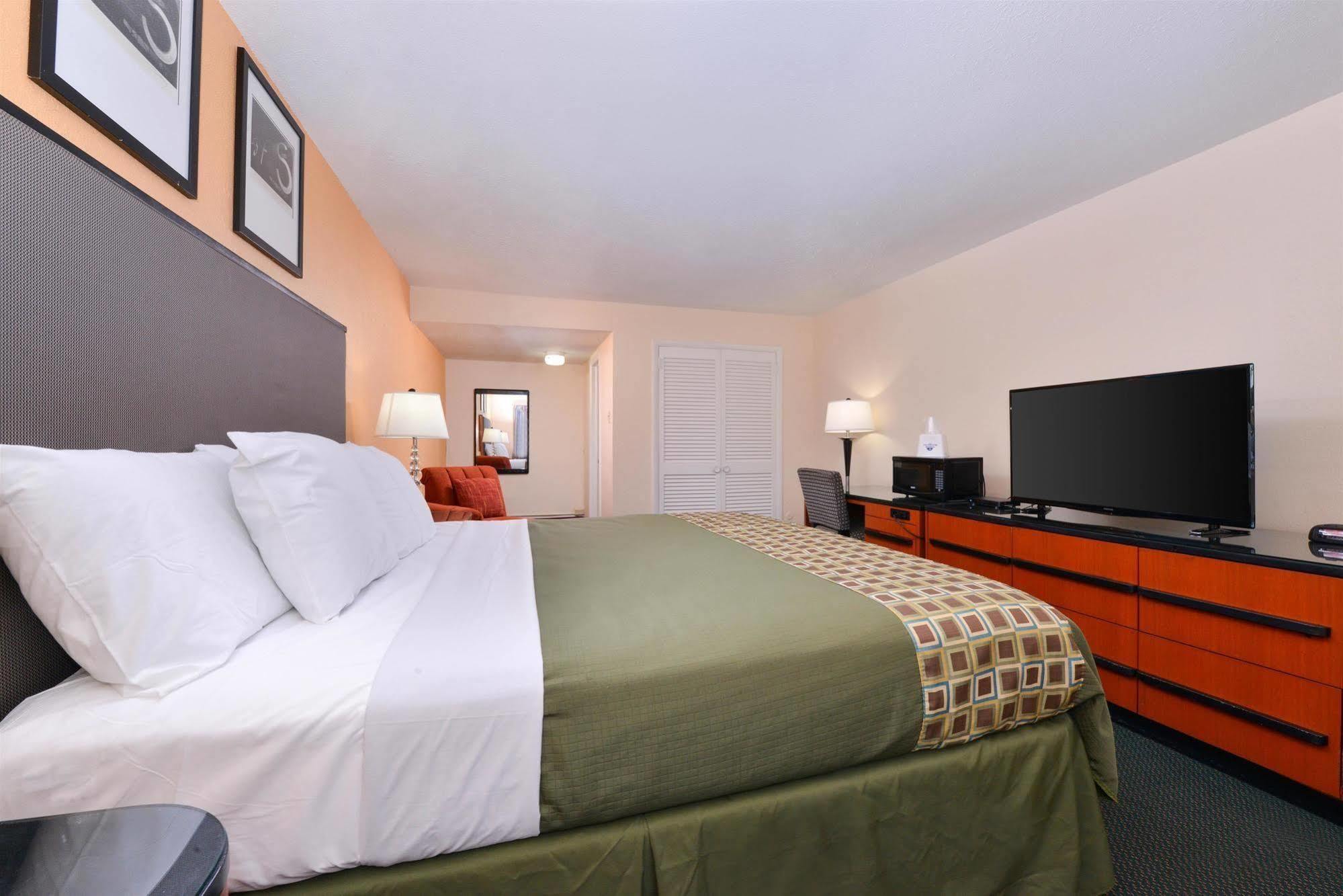 Motel & 2*